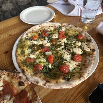 Forge Pizza - HEIRLOOM PIZZA - Pizza Near Me - Oakland, California