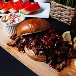 Ga's Smokin BBQ - Brisket Sandwich