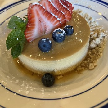 Los Amores de Julia - Flan for dessert - Mexican Near Me - Sacramento, California Los Amores de Julia - Flan for dessert - Mexican Near Me - Sacramento, California