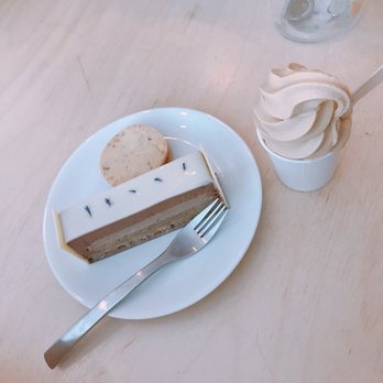 Roselle - Bakeries Near Me - Toronto, Ontario