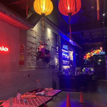 Dzo Viet Eatery - Inside - Vietnamese Near Me - Toronto, Ontario