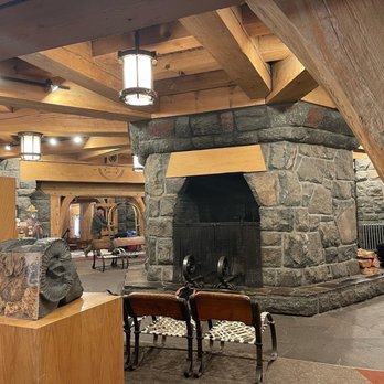 Timberline Lodge - Ski Resorts Near Me - Government Camp, Oregon Timberline Lodge - Ski Resorts Near Me - Government Camp, Oregon