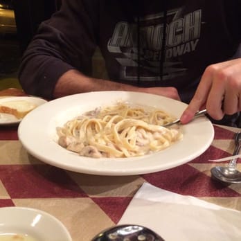 Rigatoni's - Fettechini Alfredo - Italian Near Me - Dublin, California