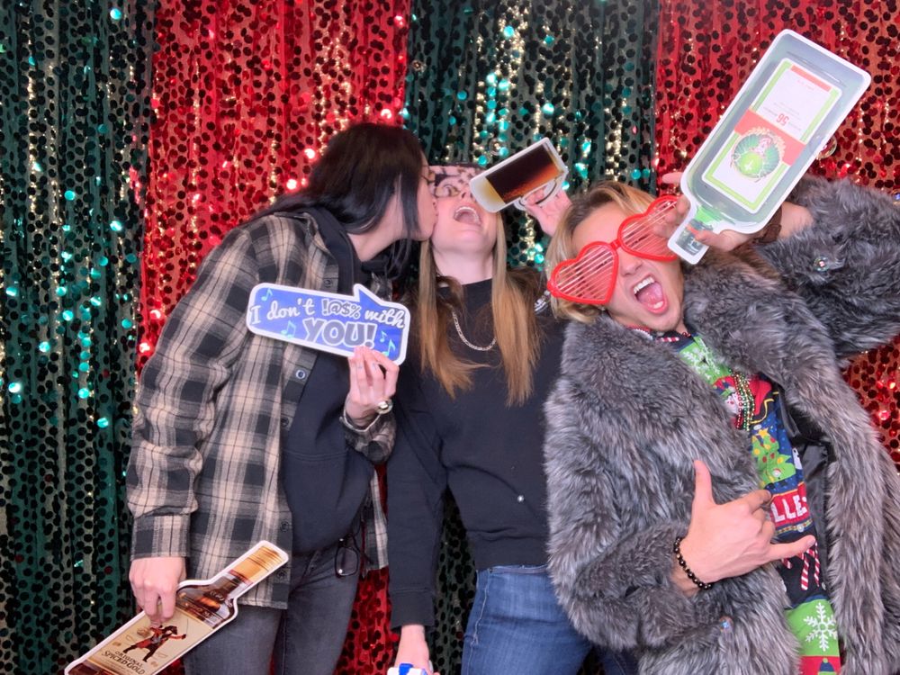 THOSE PICTURE BOOTH GUYS Updated June 2024 25 Photos Bakersfield