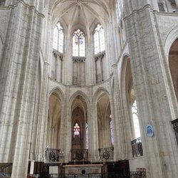 Musée-Abbaye Saint Germain - Abbaye - interior