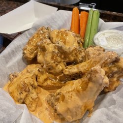 Ob's Restaurant & Lounge - Mild wings!