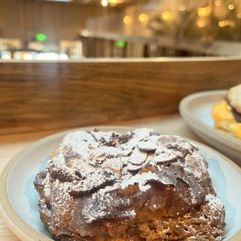 Hardware Coffee - Chocolate almond croissant - Cafes Near Me - San Francisco, California Hardware Coffee - Chocolate almond croissant - Cafes Near Me - San Francisco, California