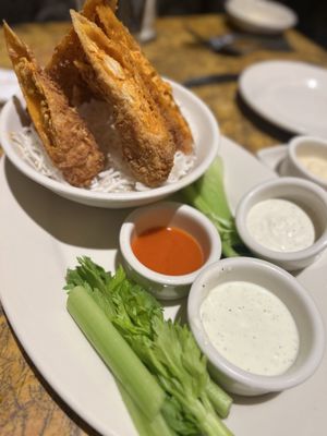 Grand Lux Cafe by null