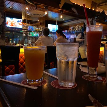 Pappadeaux Seafood Kitchen - Arnold Palmer Tea, Strawberry  and Banana Margarita, with water to chase - Seafood Near Me - Richardson, Texas