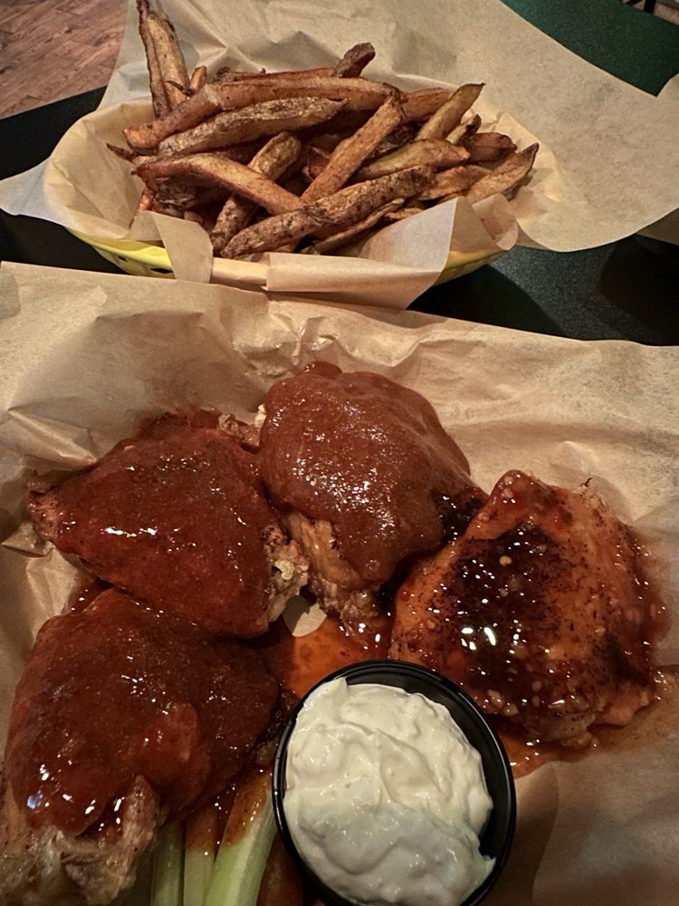 Food from Hollywood Gardens