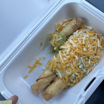 Nevada Taco Grill - 3 Roll Tacos with Guacamole & Cheese - Shredded Beef - Mexican Near Me - Reno, Nevada Nevada Taco Grill - 3 Roll Tacos with Guacamole & Cheese - Shredded Beef - Mexican Near Me - Reno, Nevada