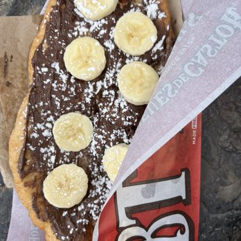 BeaverTails - Bananarama - Desserts Near Me - Banff, Alberta