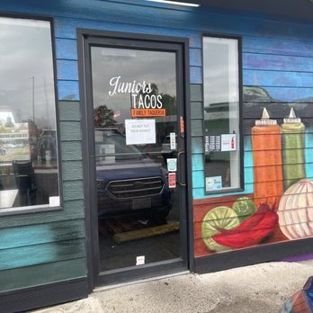 Juniors Tacos - Exterior - Mexican Near Me - Longview, Washington Juniors Tacos - Exterior - Mexican Near Me - Longview, Washington