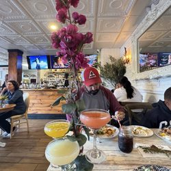 Farmhouse Blakeslee - Mimosa flight