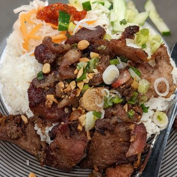Superior Pho - Cơm TấM ThịT NướNg Bì Grilled marinated pork and shredded pork on broken rice. - Vietnamese Near Me - Cleveland, Ohio Superior Pho - Cơm TấM ThịT NướNg Bì Grilled marinated pork and shredded pork on broken rice. - Vietnamese Near Me - Cleveland, Ohio