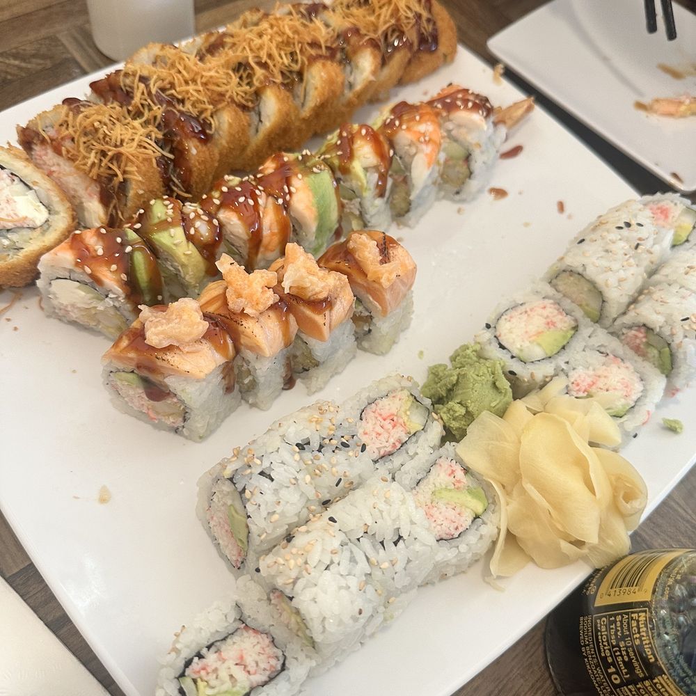 Sakura Sushi - Sushi Bars Near Me - Roseburg, Oregon