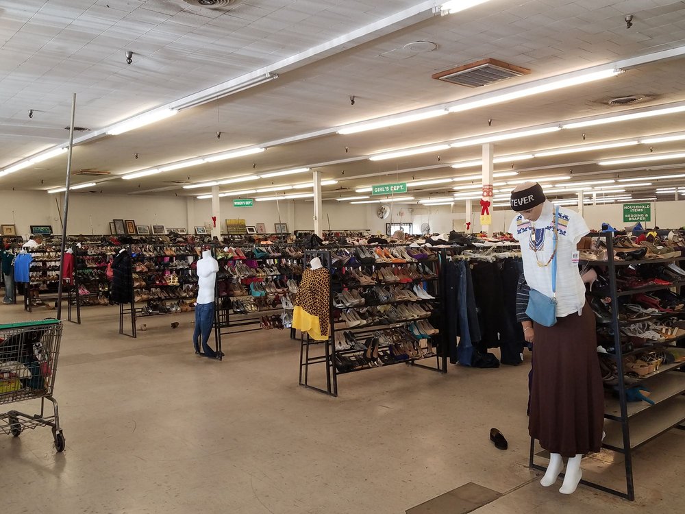 SAV MOR THRIFT 52 Photos & 69 Reviews Thrift Stores 2025 W 1st St