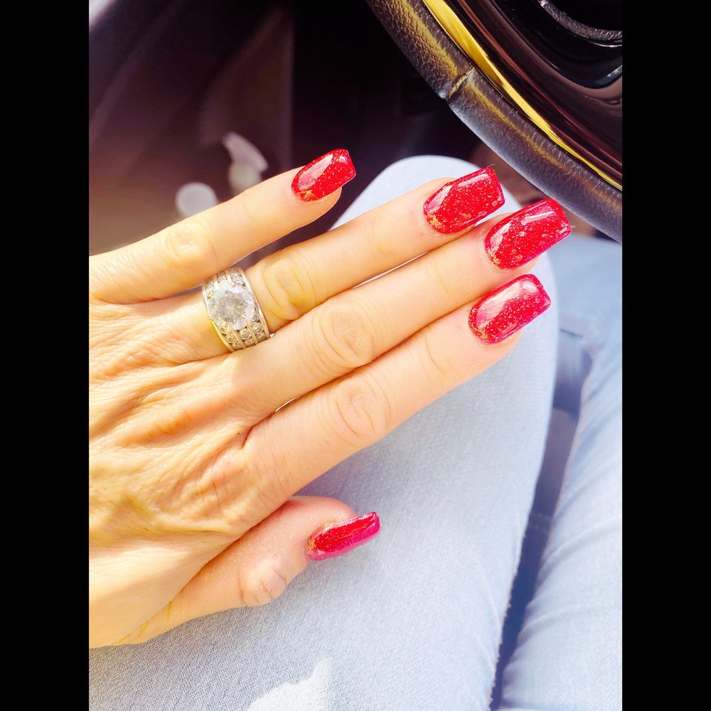 TRENDY NAILS Updated October 2024 10 Photos & 15 Reviews 1958