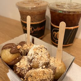 Deluxe Sweet Loukoumades