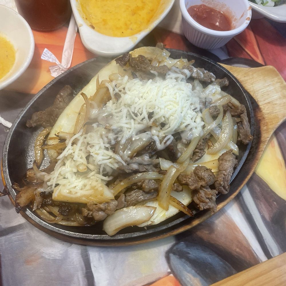 El Torero Mexican Restaurant & Grill - fajita beef steak fajita potato with no bell peppers - Mexican Near Me - Flowood, Mississippi