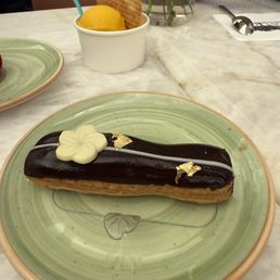 Eclair