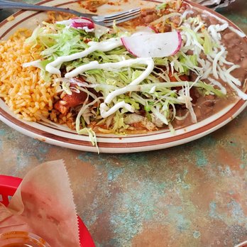 Casa Jalisco - Enchiladas de pollo - New Mexican Cuisine Near Me - Woodland, California Casa Jalisco - Enchiladas de pollo - New Mexican Cuisine Near Me - Woodland, California