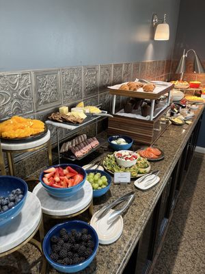 Fairmont Winnipeg by null