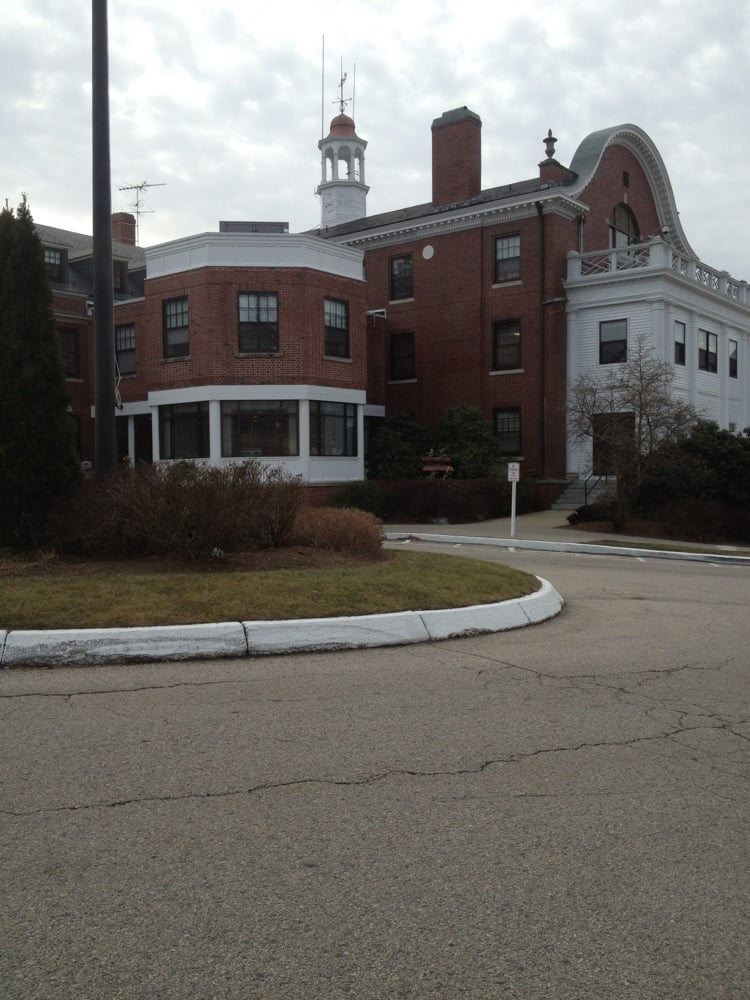 Bradley Hospital - child therapist in Riverside, RI
