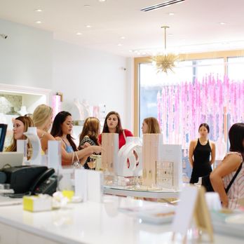 Kendra Scott - Inside the shop with the summer display - Jewelry Near Me - Tucson, Arizona