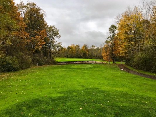 手品 SOUTH HILLS COUNTRY CLUB 2個 l.jpg