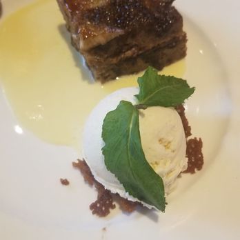 Earls Kitchen + Bar - Banana rum cake? - New American Near Me - Miami, Florida Earls Kitchen + Bar - Banana rum cake? - New American Near Me - Miami, Florida