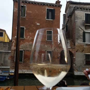 Al Timon - Wine Bars Near Me - Venezia, VE