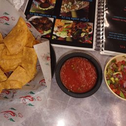 Loved the fresh hot chips, salsa & pico Loved the fresh hot chips, salsa & pico