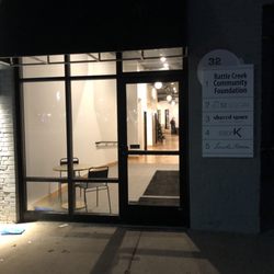 32 Social - Back entrance