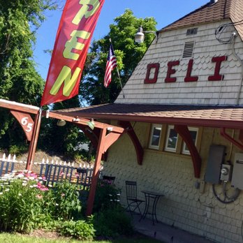 The Tracks Deli - Delis Near Me - Vernon Township, New Jersey