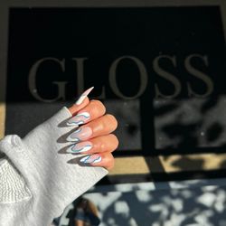 Gloss Nails & Beauty Bar