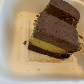 Buddha-Full - Nanaimo bar -yuck! Didn't finish and it's expensive - Juice Bars & Smoothies Near Me - North Vancouver, British Columbia