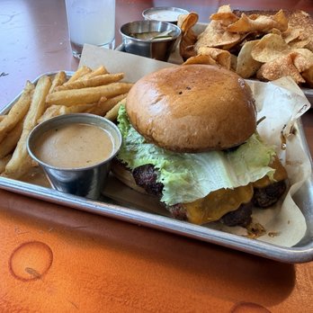 Sunset Brewhouse - Burger - Breweries Near Me - Sunset, Louisiana Sunset Brewhouse - Burger - Breweries Near Me - Sunset, Louisiana
