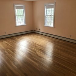Mark's Master Service - Loving our "like new" natural stained, low gloss oak MBR floor--done while we lived in our home!