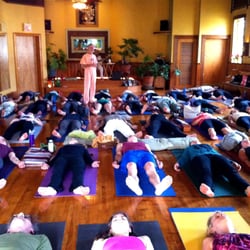 Sangha Yoga Studio - Swami Ramananda guest teaching from IY New York.