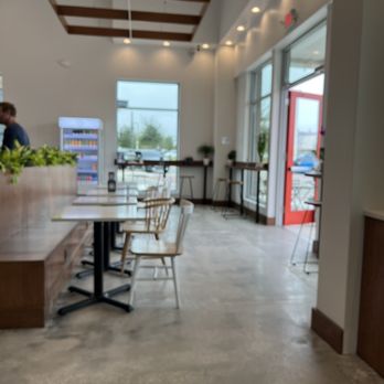 Toastique - Inside - Juice Bars & Smoothies Near Me - Winter Garden, Florida Toastique - Inside - Juice Bars & Smoothies Near Me - Winter Garden, Florida