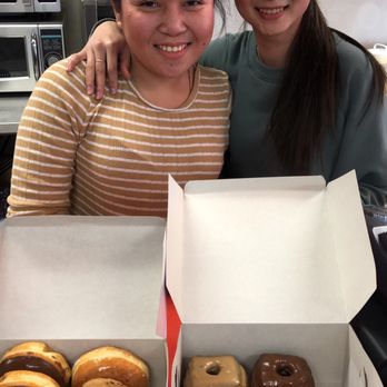 SK Donuts - Donuts and lovely ladies that worked there - Donuts Near Me - Union City, California SK Donuts - Donuts and lovely ladies that worked there - Donuts Near Me - Union City, California