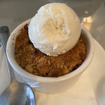 Andora - Peach cobbler - New American Near Me - Sewickley, Pennsylvania Andora - Peach cobbler - New American Near Me - Sewickley, Pennsylvania