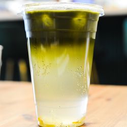 Lucky Pig - Matcha yuzu ade