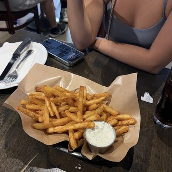 Bludso's BBQ - Seasoned Fries - Barbeque Near Me - Los Angeles, California Bludso's BBQ - Seasoned Fries - Barbeque Near Me - Los Angeles, California