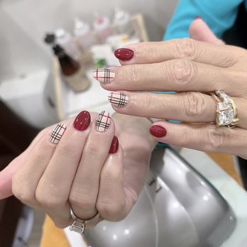 Top Nails - Nail Salons Near Me - Phoenixville, Pennsylvania