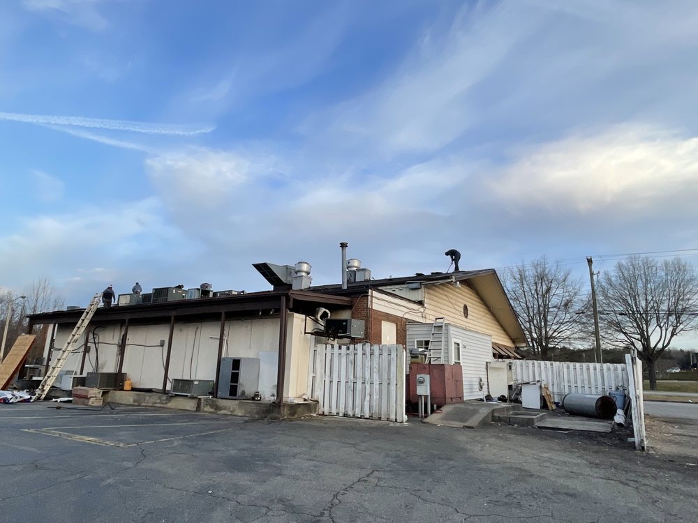 Slide of MDJ Roofing & Construction