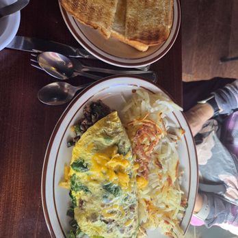 Ole's Waffle Shop - Tammy's Omelette - Diners Near Me - Alameda, California