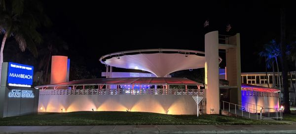 Miami Beach Bandshell by null