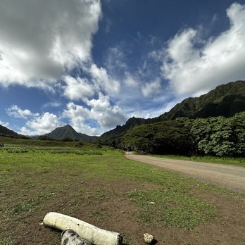 Kualoa Ranch - Tours Near Me - Kaneohe, Hawaii
